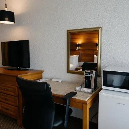 Hotels Gouverneur Sept-Iles Room photo